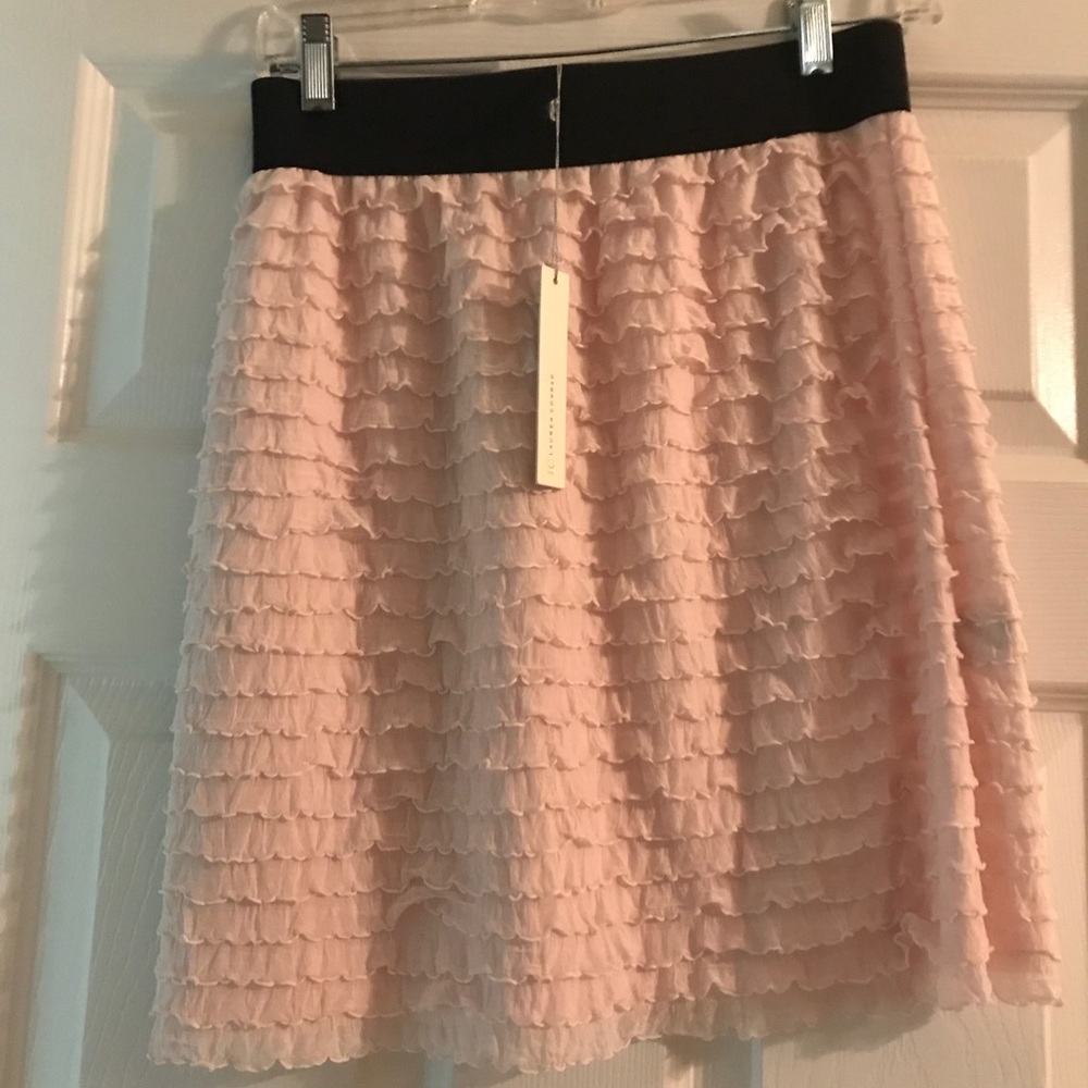 🌺 Lauren Conrad pink ruffley skirt. 🌺